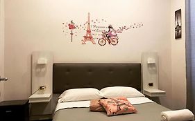 Oceania Hotels